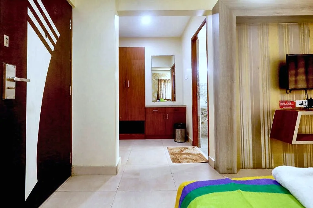Room entrance, Hotel Sekaran, Perungudi, OMR