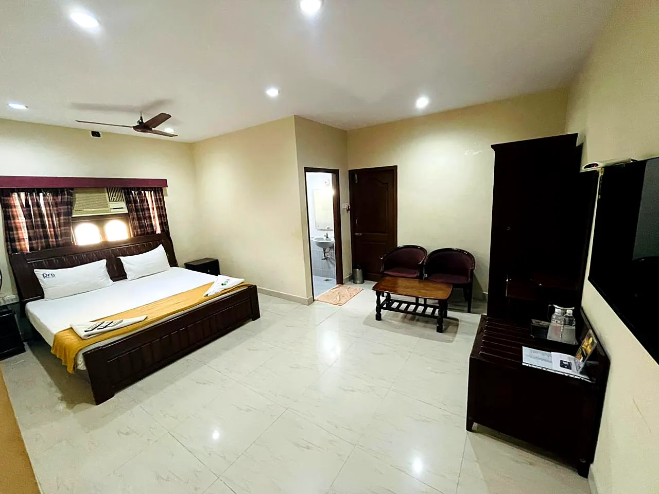 Service apartment, T Nagar