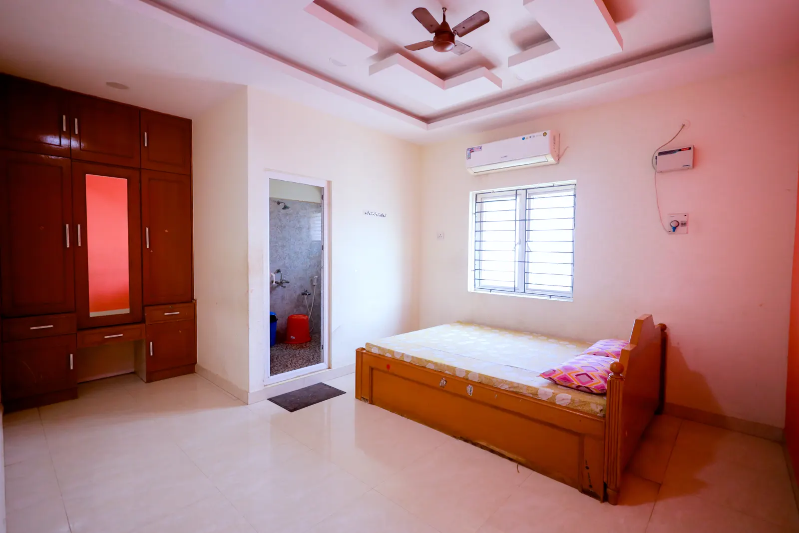 Guest Room, MS Hall, Nanmangalam