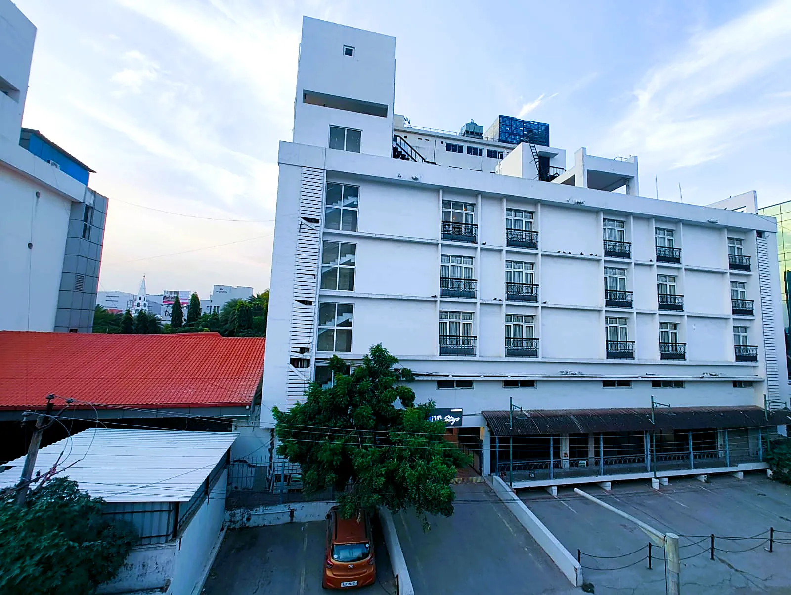 Hotel in Perungudi