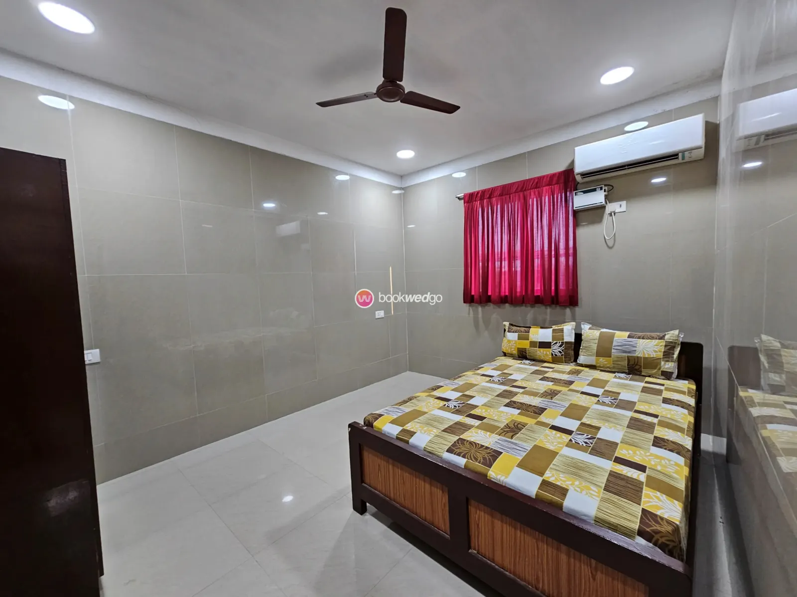 Guest Room, Sri Vatchala Hall, Pazhavanthangal, Nanganallur