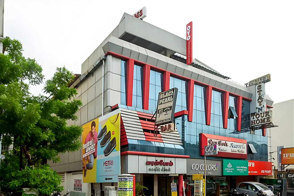 Building, Stay N Tour Home, Adyar