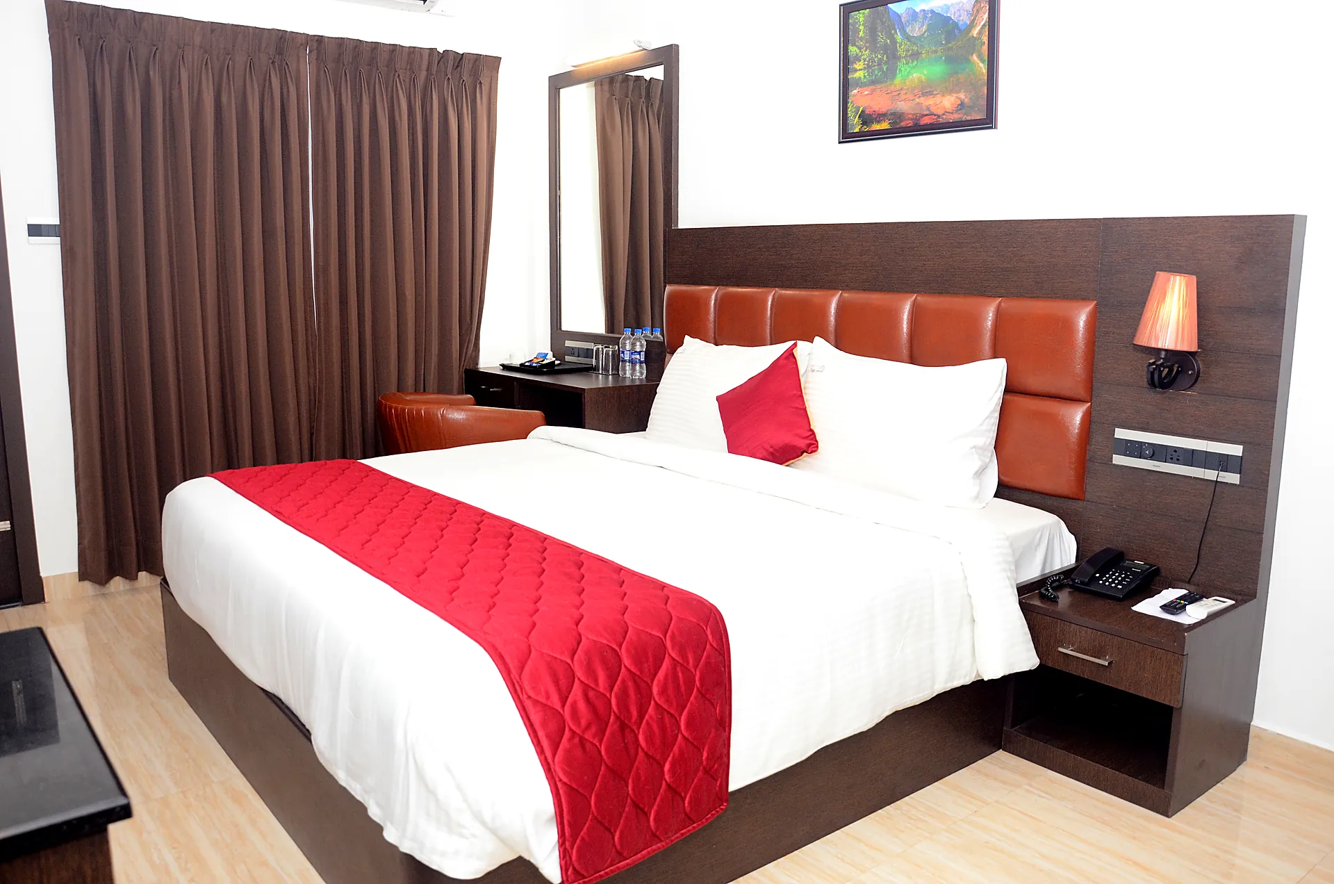 Hotel near Apollo Proton, Thiruvanmiyur