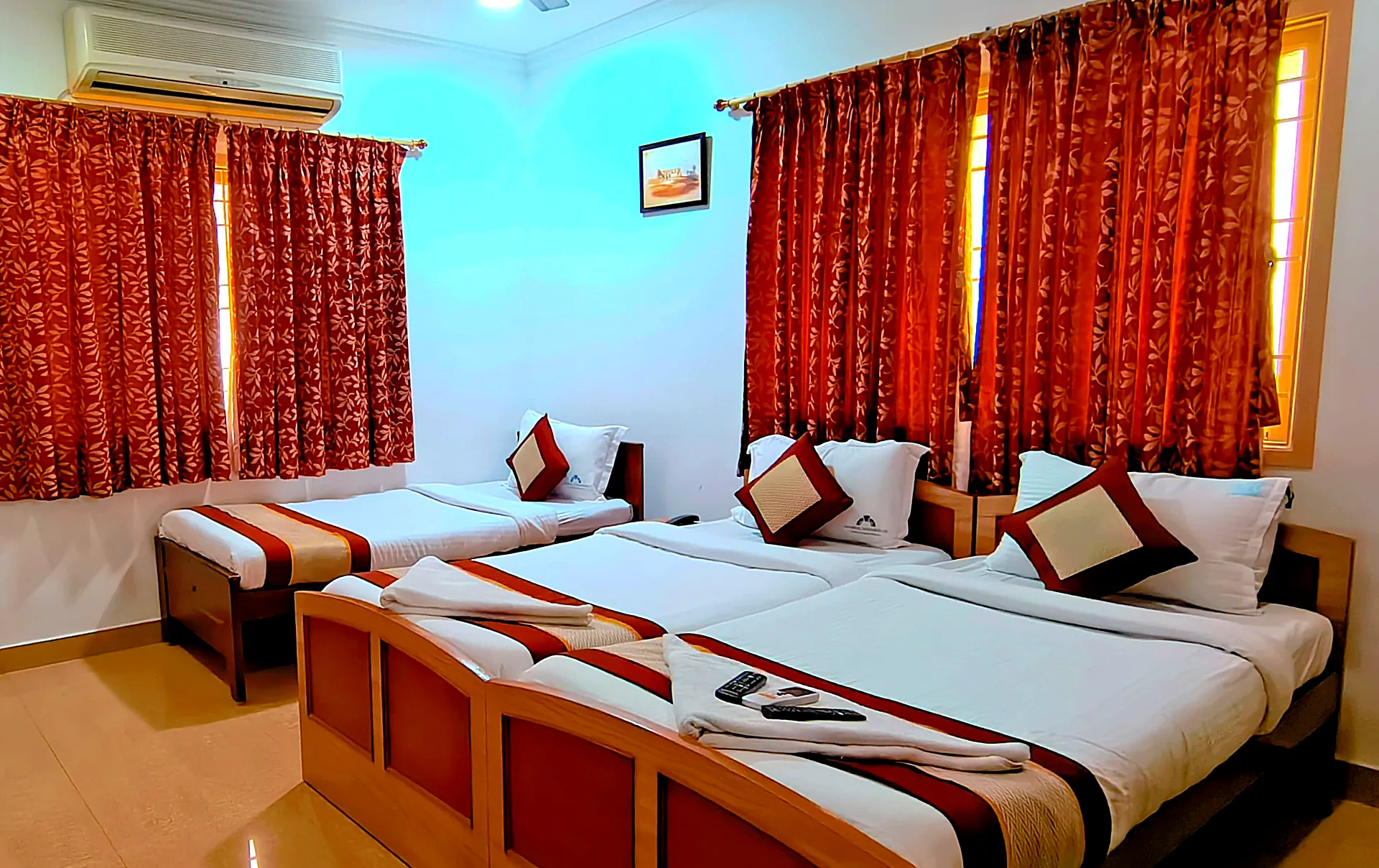 Swarna Sudarshan Service Apartments, Adyar