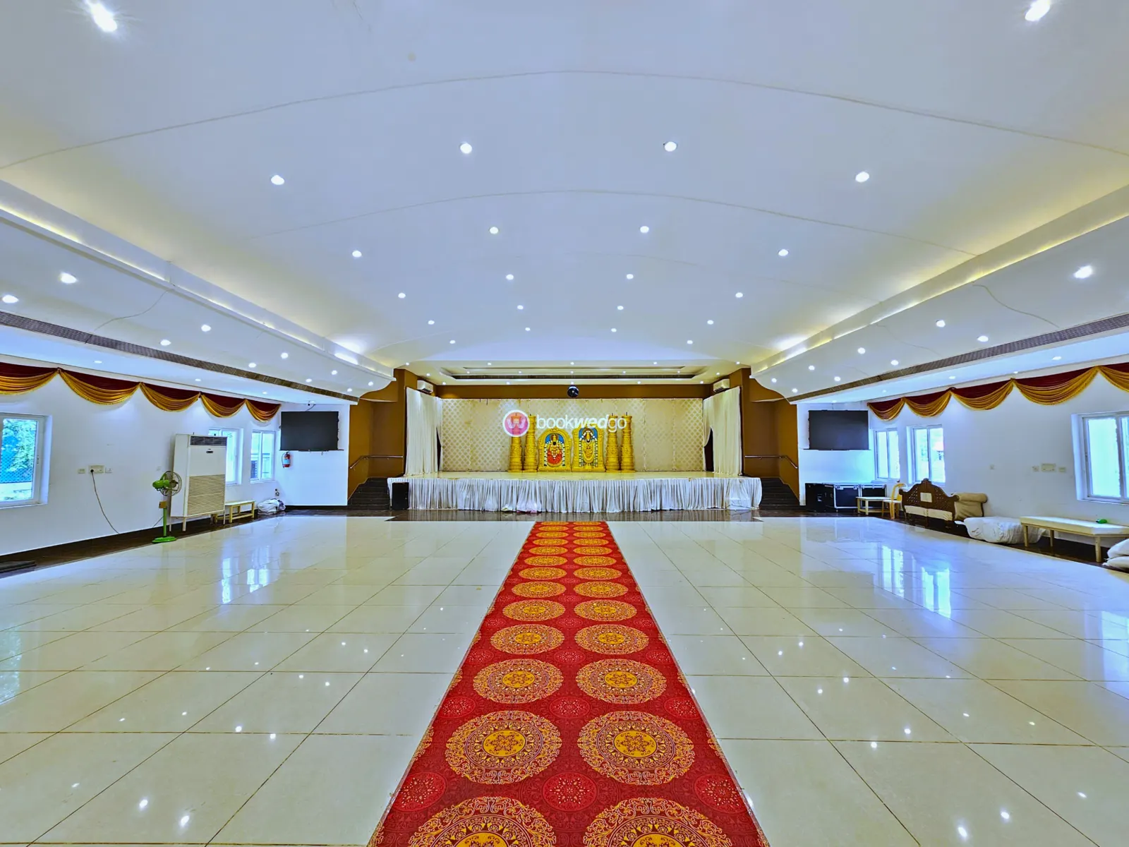 Main Hall, Swarna Sudarshan Wedding Hall, Nanmangalam