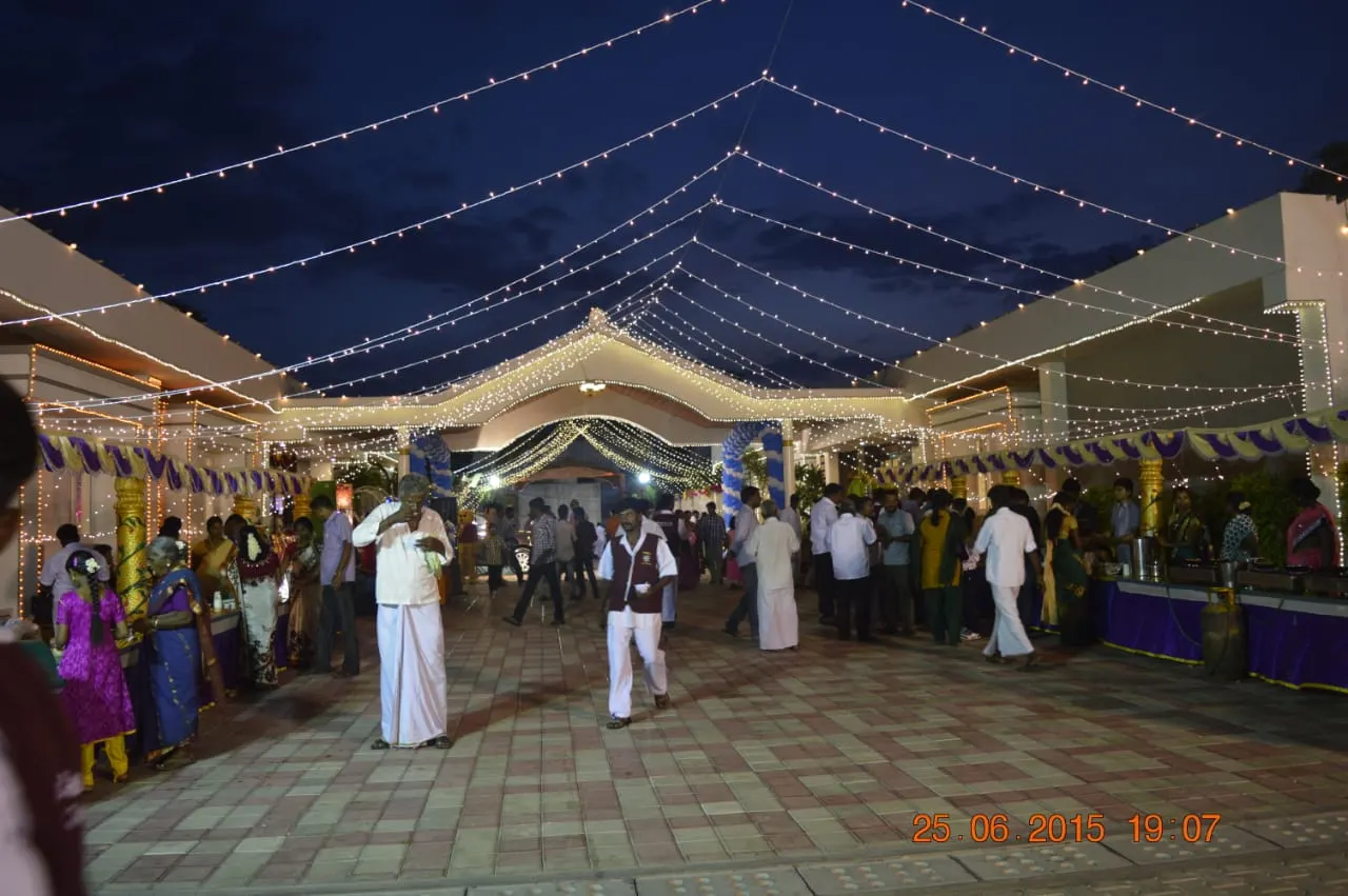 Evening Event on the Lawn, Swarna Sudarshan Wedding Hall, Nanmangalam